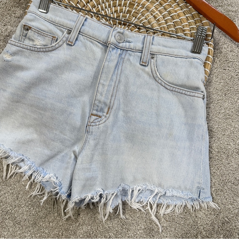 Hudson Women’s Sade Cut Off Denim Shorts High Rise Frayed Hem in Trea Size 24 - Picture 4 of 16